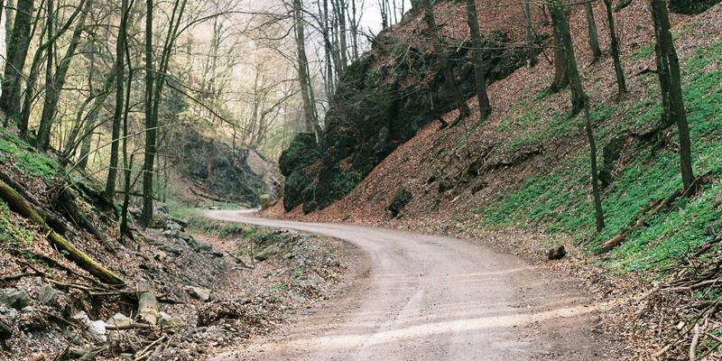 青岛即墨古城：穿越千年明清巷，寻味齐韵，邂逅红瓦碧海外的另一面